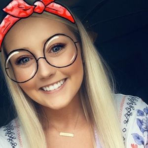 Meet your Posher, Grace